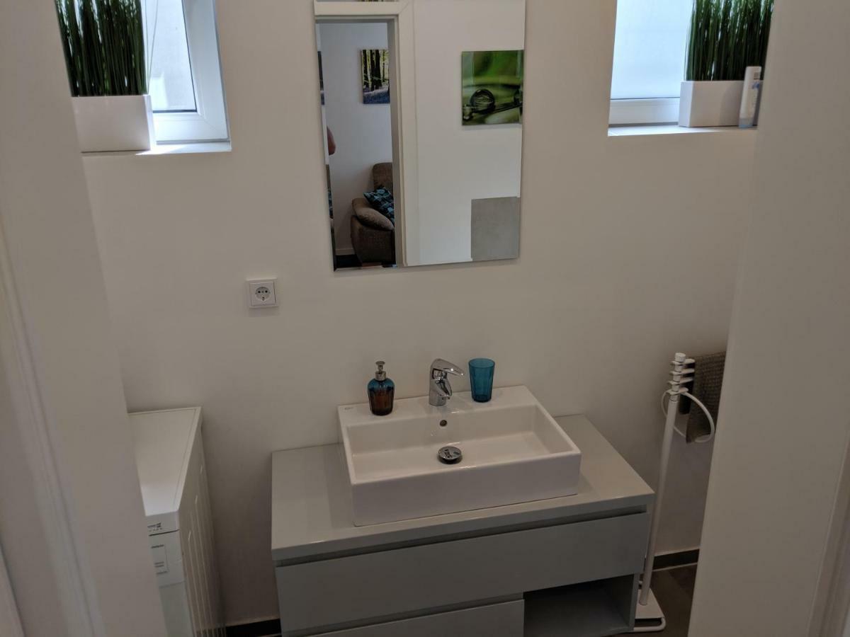 1 Zimmer Apartment Ratingen Ost Екстер'єр фото
